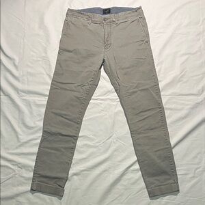 J. Crew Gray Chino Pants Men's 30/32